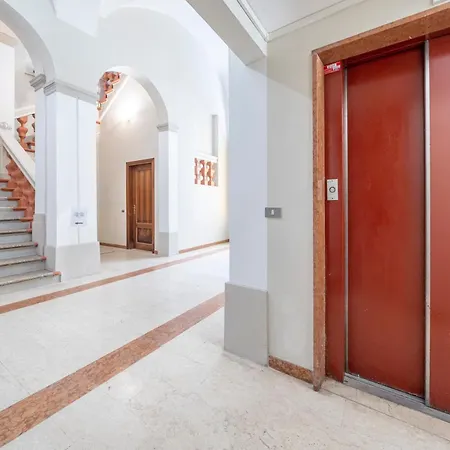 Via Emilia Centro - Stupendo A Apartman *