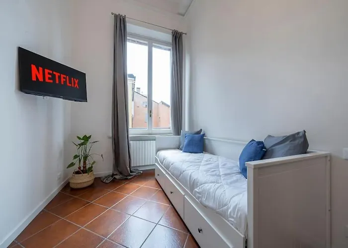 Via Emilia Centro - Stupendo A Apartman