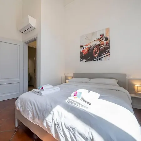 Apartment Via Emilia Centro - Stupendo A Modena